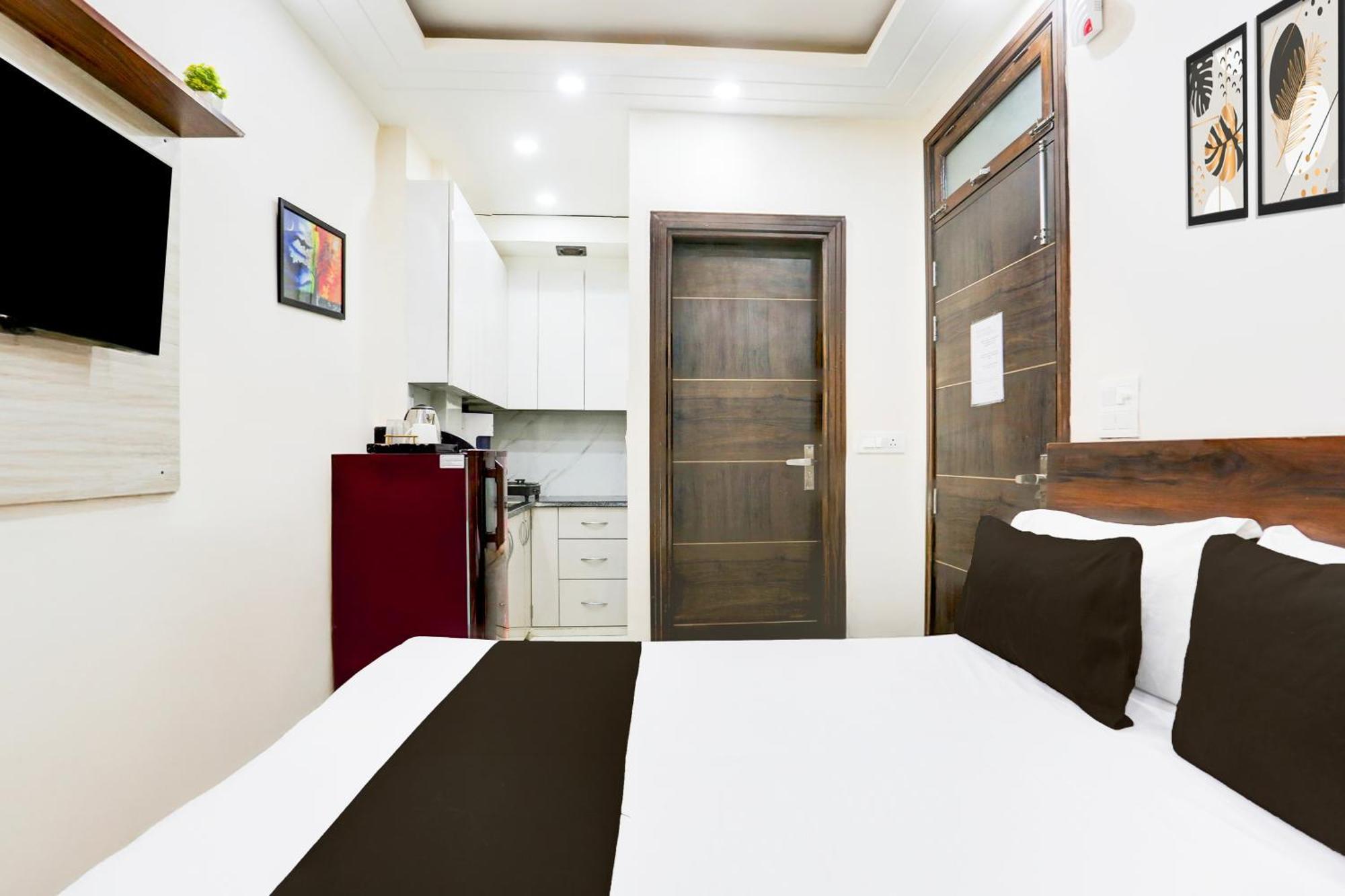 O The Escape Hotel New Delhi